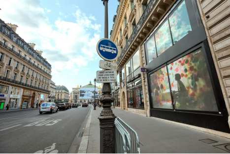 (法国巴黎歌剧院大街)