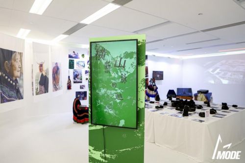 (上海时装周联合“群山回响”主题展览,特别呈现“横断山脉的回响”文化遗产系列)