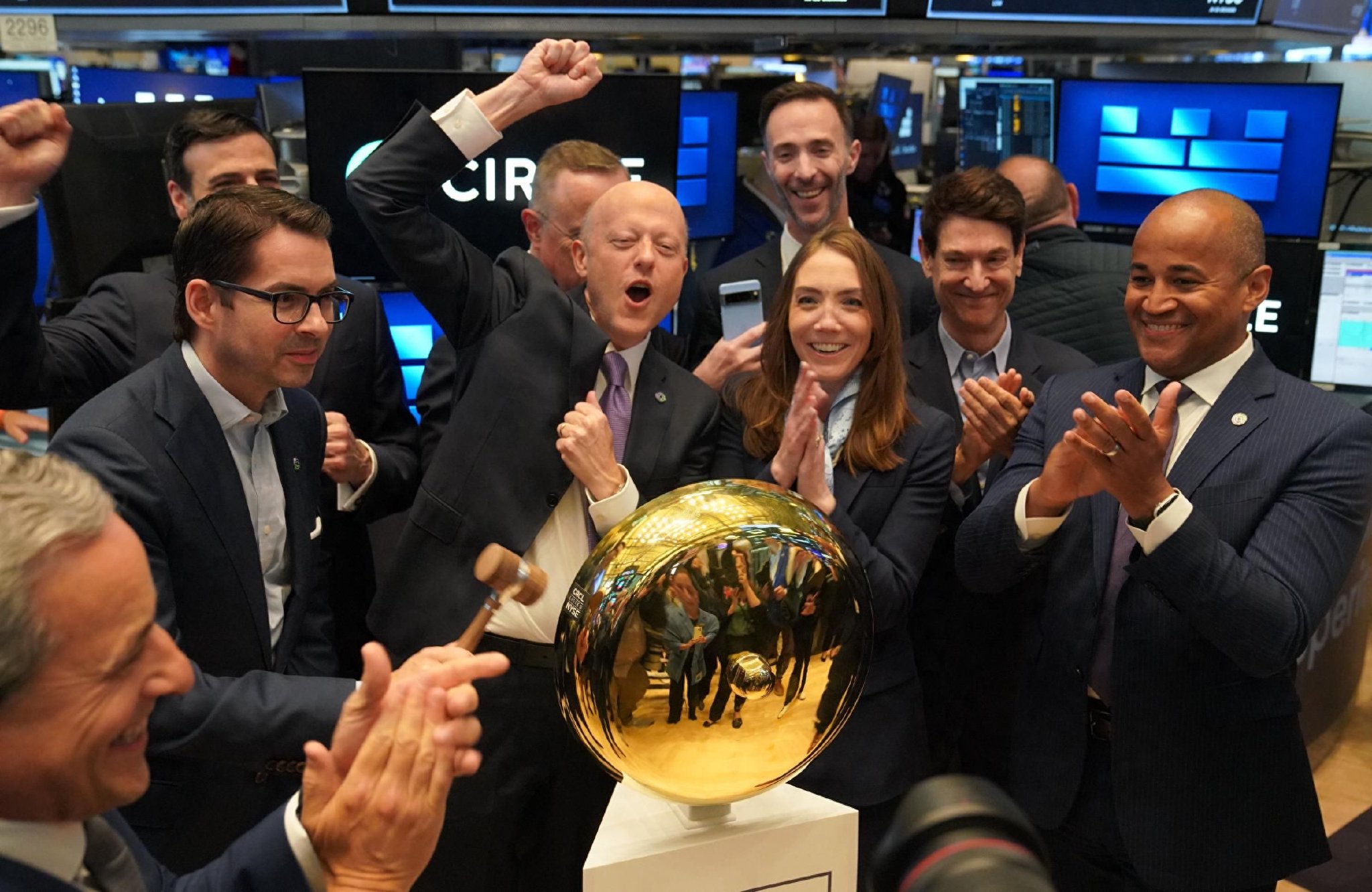 Circle上市第二天再涨29%：市值升至240亿美元CEO称IPO是转折点