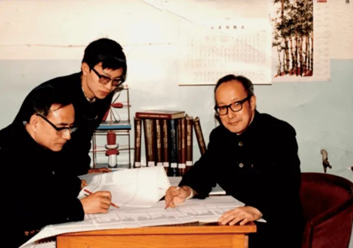 思维观察学院：科学家如何在全球使用稀土模式