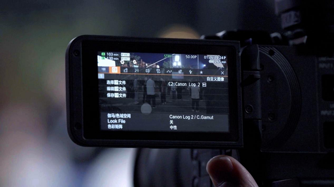 佳能EOS C80搭载的Canon Log 2伽马曲线拥有超高宽容度