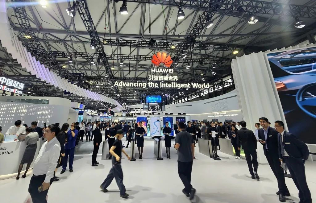 2024MWC上海世界移动通信大会现场  本文图均为 视觉中国 资料图