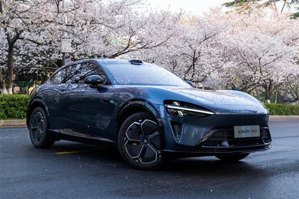 小米解释了为什么Yu7配备了245/55R19轮胎：更舒适