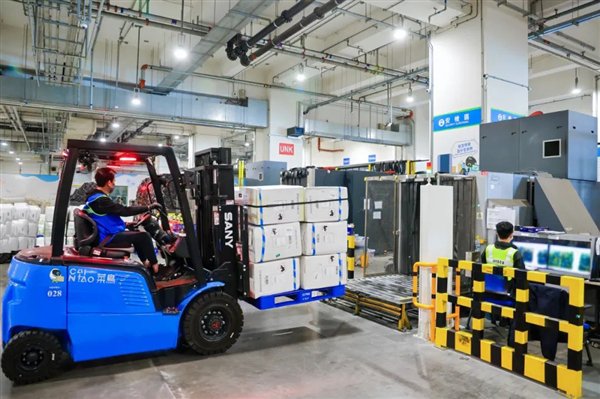 首先要去香港！ Cainiao Hong kong Ehub完全访问RFID，