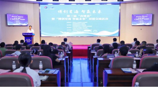 收集和加强人才的融合和整合以及在两个方向上