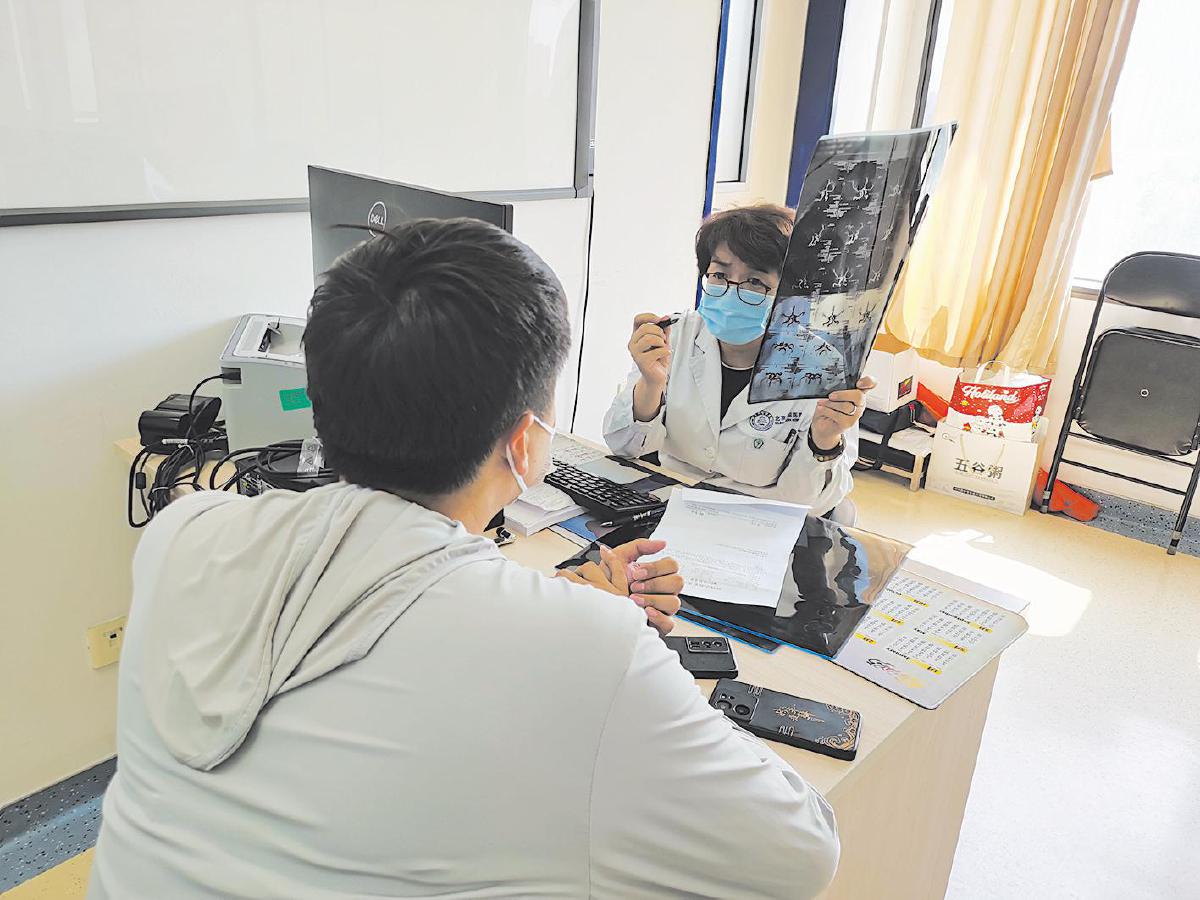 关于北京天坛医院、顺义区挂号号贩子联系方式各大科室全天的信息