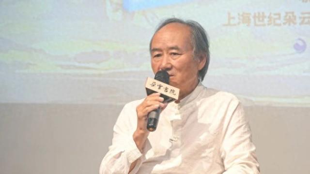 刘亮程:斧头砍在木头上的声音在山谷里回荡,超过了我任何一部作品的回响|长命_新浪财经_新浪网
