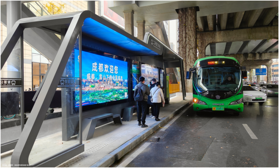 可以完全确定管理慢速车辆的“智能大脑”。成