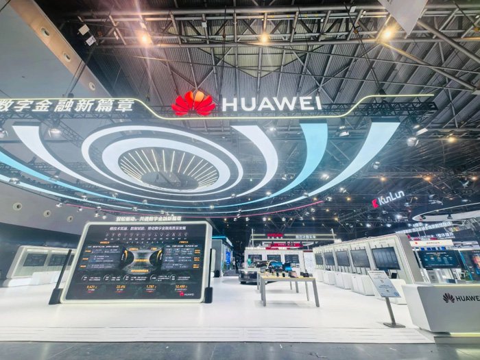 2025年中国国际金融展览：XI Media X Huawei Qingyun合作