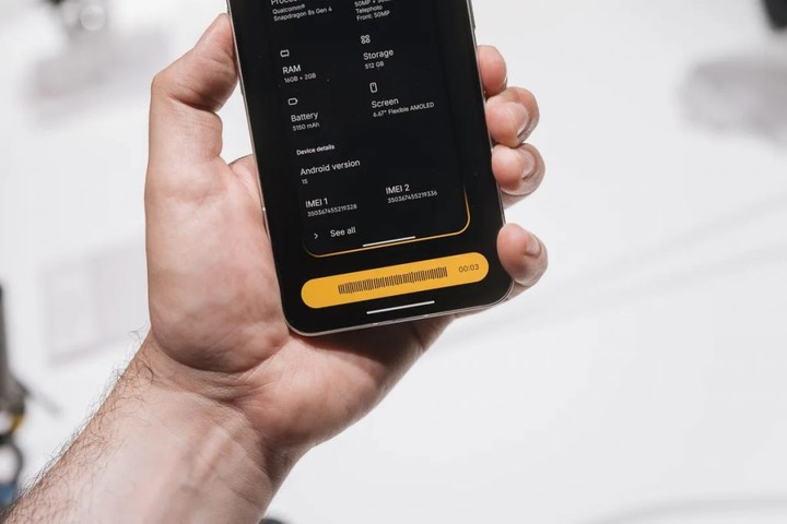 ▲ Essential Space 功能录音中，图源：CNET