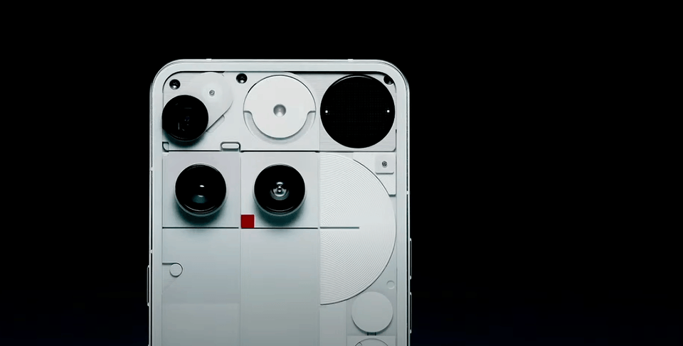 ▲ 手机录音时的 Glyph Matrix