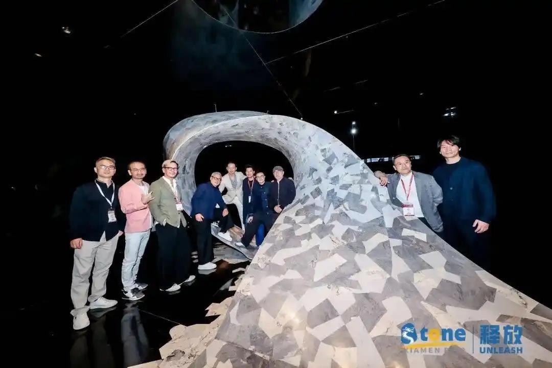 图:pollcca铂刻照明携手梁志天、唐忠汉等八大设计师 塑造光与空间的美学