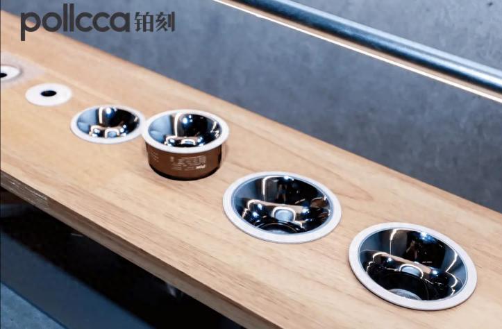 图:pollcca铂刻照明 凯撒系列 极简美学设计典范