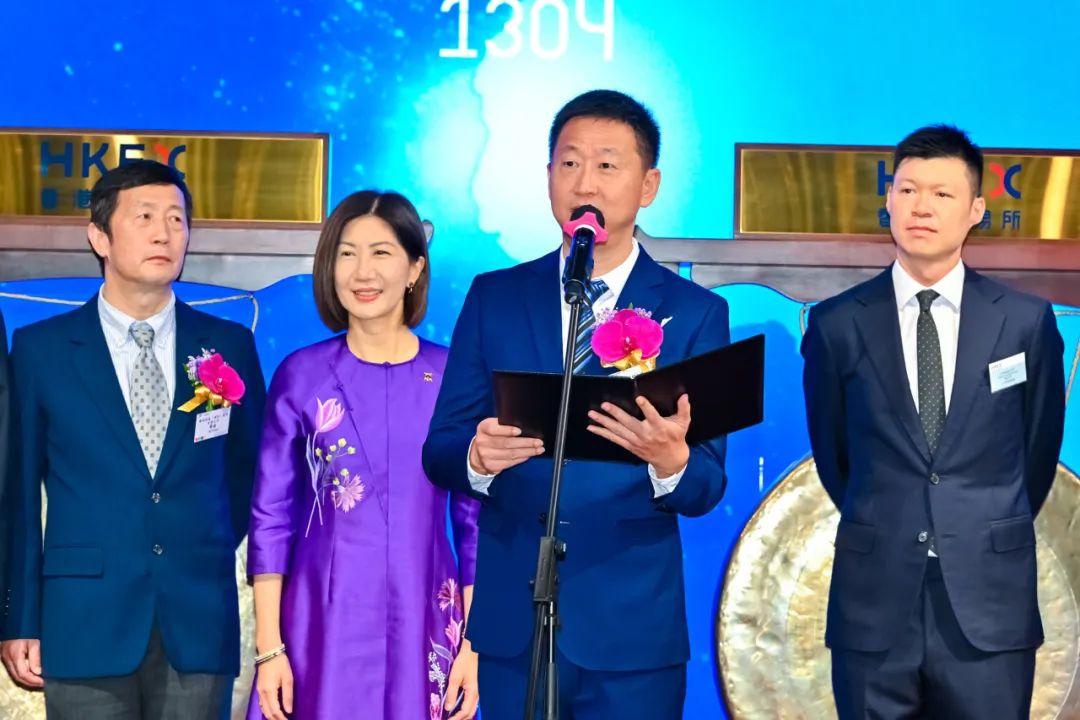极智嘉(02590.HK)、蓝思科技(06613.HK)、讯众通信(02597.HK)、大众口腔 (02651.HK)
