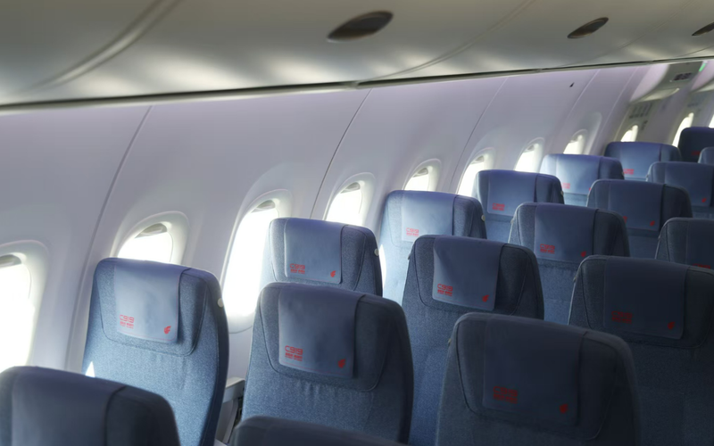 ▲资料图：飞机经济舱座椅。新京报记者 陶冉 摄