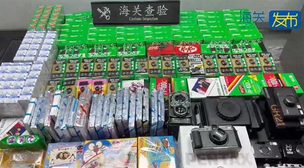 撕拉片价格狂飙40倍 拍一张少一张 有人走私27盒相纸入境被查获