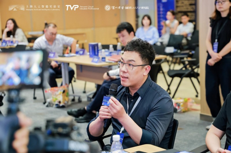 阿尔特汽车副总裁、AI.X Lab主任 刘亚彬