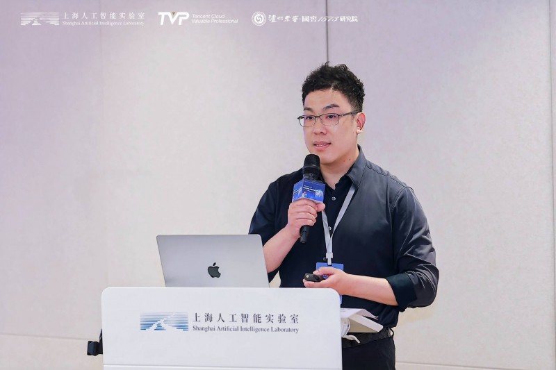 阿尔特汽车副总裁、AI.X Lab主任刘亚彬