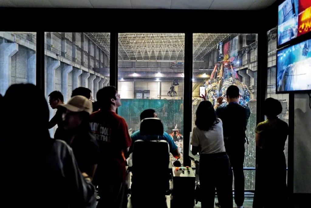 2024629գϲй̷ϴѭòҵ԰շ糧Աץͼ/IC