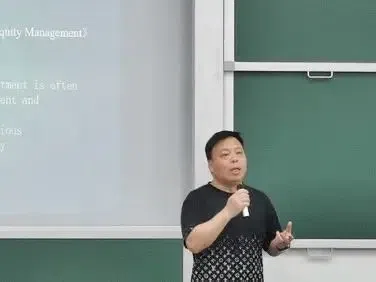 特邀讲师邵浩博士带来讲座