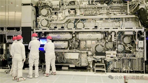 责任编辑：上方文Q