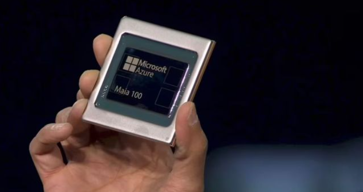 微软以Maia 280开启新局对垒英伟达，Meta/微美全息开源联动引领AI创新