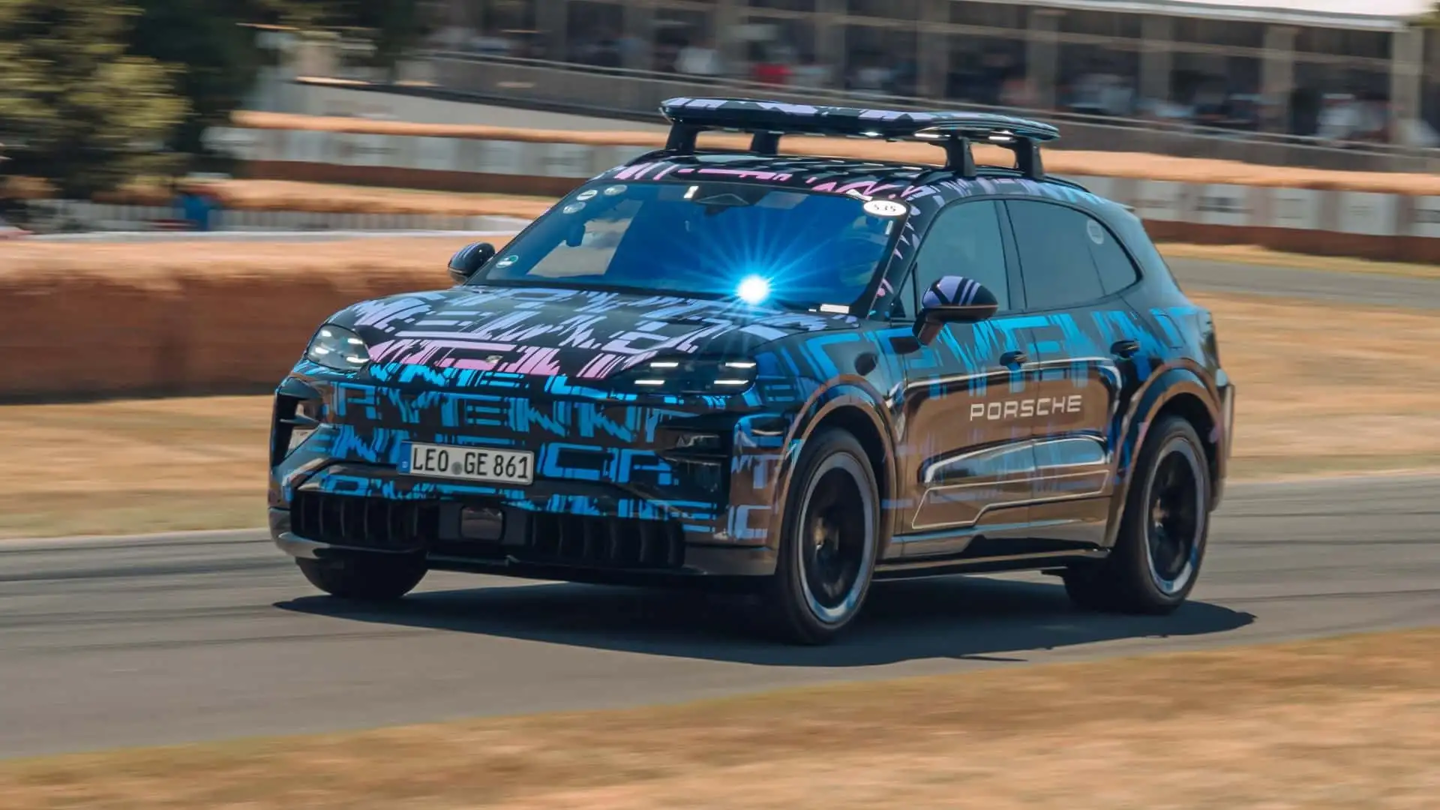 保时捷：新款纯电卡宴“将塑造电动驾驶的未来”