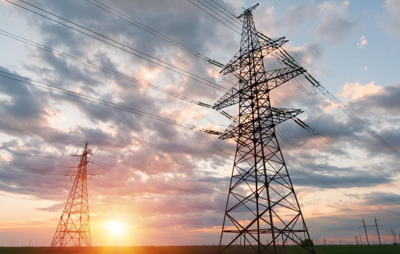 高温持续“烤”验，电力板块走强引关注，最强龙头年内涨近2倍