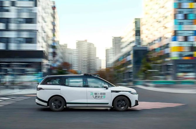 百度萝卜快跑与 Uber 达成战略合作，全球部署数千辆无人驾驶汽车