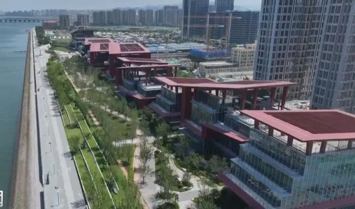 青岛海边又添新地标!位置就在→|青岛市_新浪财经_新浪网
