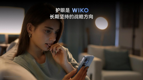 旗舰级OLED臻彩护眼屏，成功通过高达2米的严苛跌落测试，</p><img src=