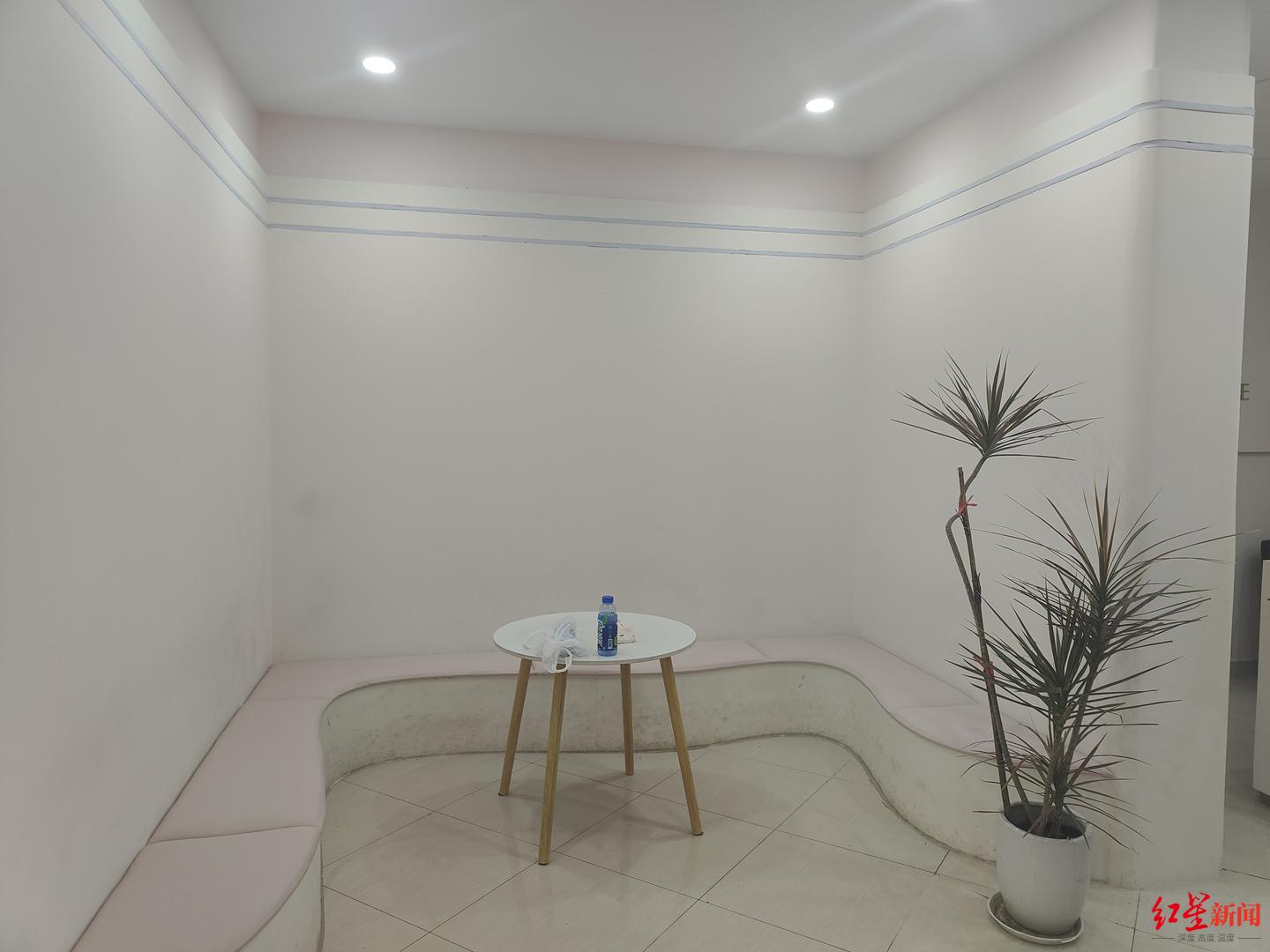 ▲共用通道内设置的休息区