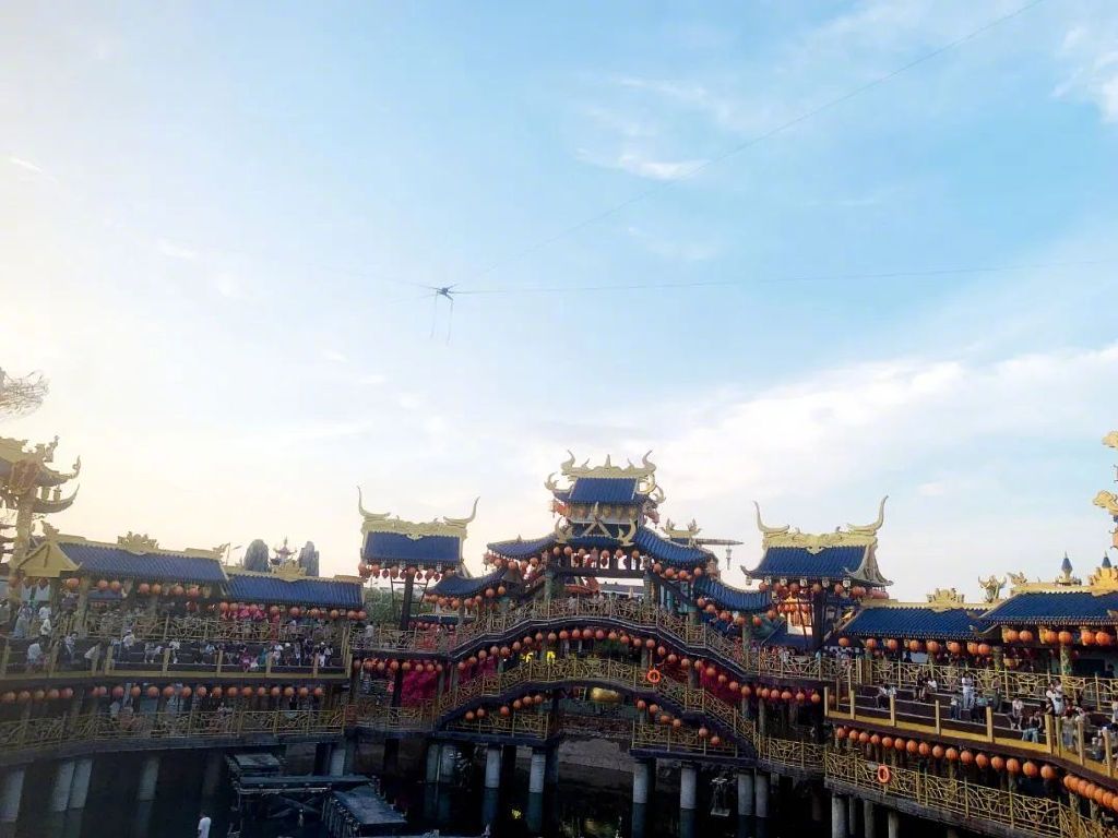 “中国迪士尼”，80元玩3天？|万岁山武侠城|景区|游客|武侠|宋涛_手机新浪网