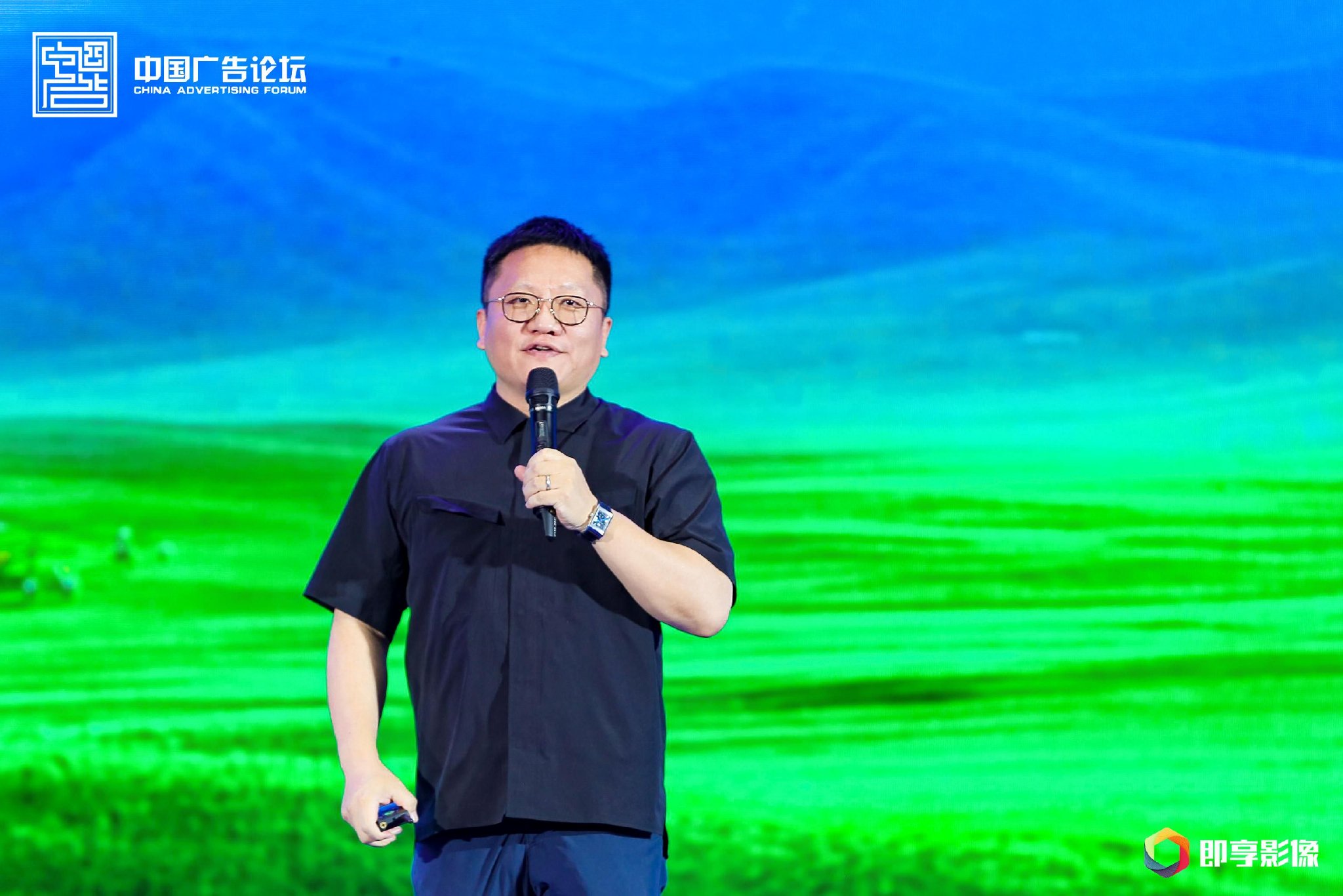 华大集团 CEO 尹烨