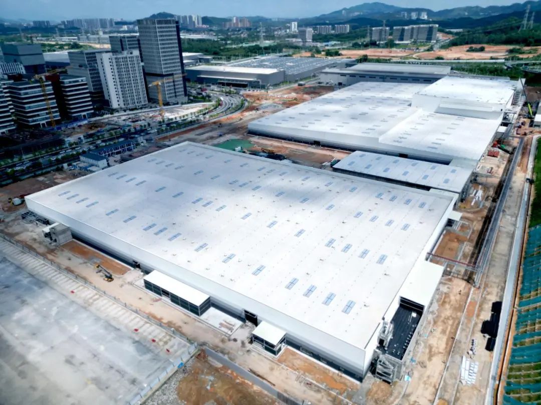 目前，小鹏汇天全球首个飞行汽车量产工厂已经封顶  来源：公司供图