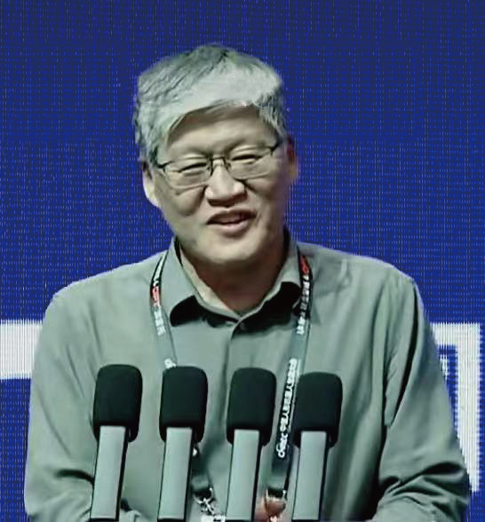 人形机器人该怎么做？应用目标是什么？