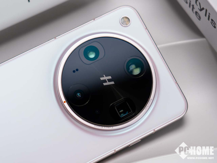 OPPO与哈苏延长合作 下一代影像系