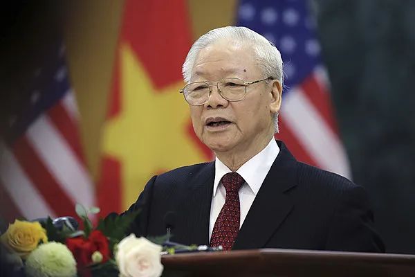 2023年9月10日，越南河内，阮富仲向媒体发表讲话。
