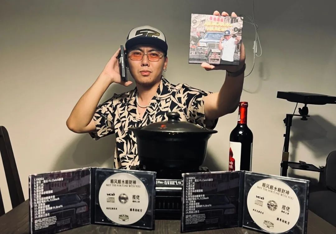 “别墅里唱K”，揽佬为什么火|说唱_新浪财经_新浪网