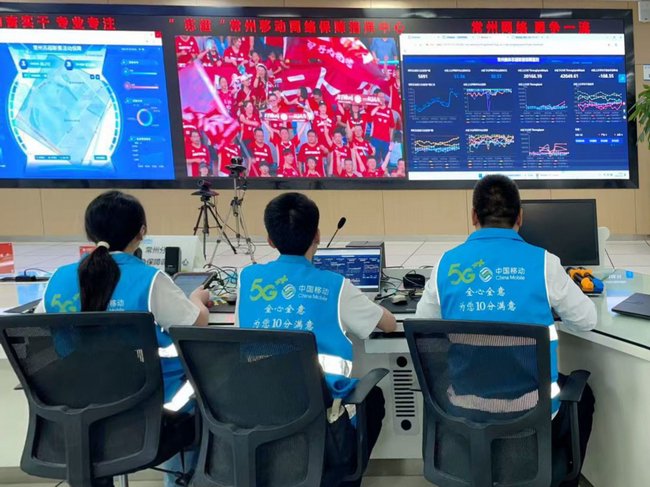 常州移动工作人员在赛场保障网络