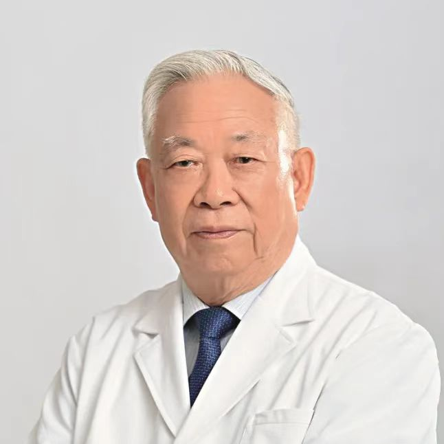 原卫生部副部长、妇科肿瘤专家曹泽毅教授