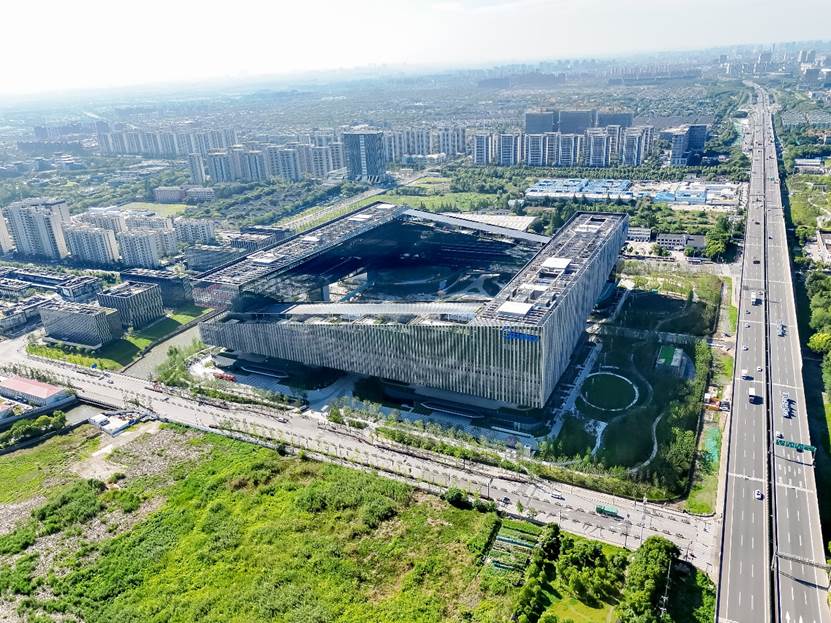 森林之上 科技之城｜上海美的全球创新园区正式启用