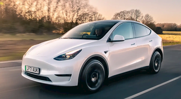 美国加州监管机构质疑FSD虚假宣传：或将吊销特斯拉销售执照