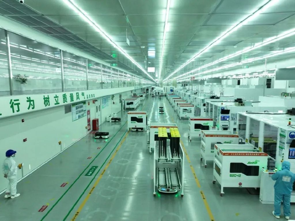 【走进民企看质变】中国智造升级 民营企业助工厂更“聪明”