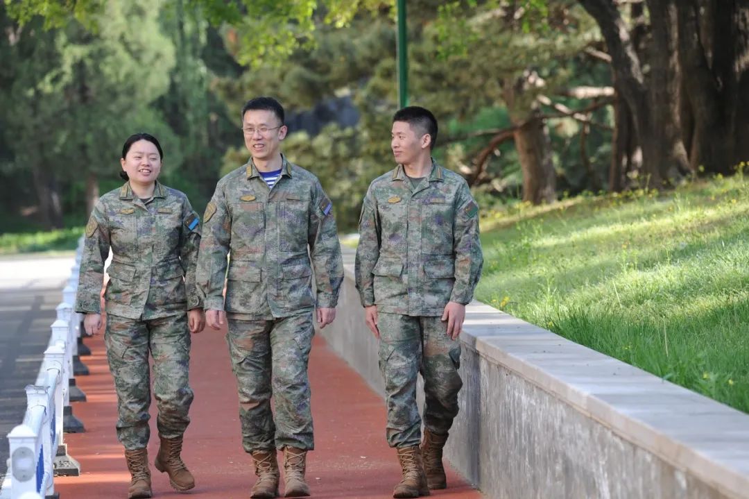 联合作战学院掀起向吴琳同志学习热潮