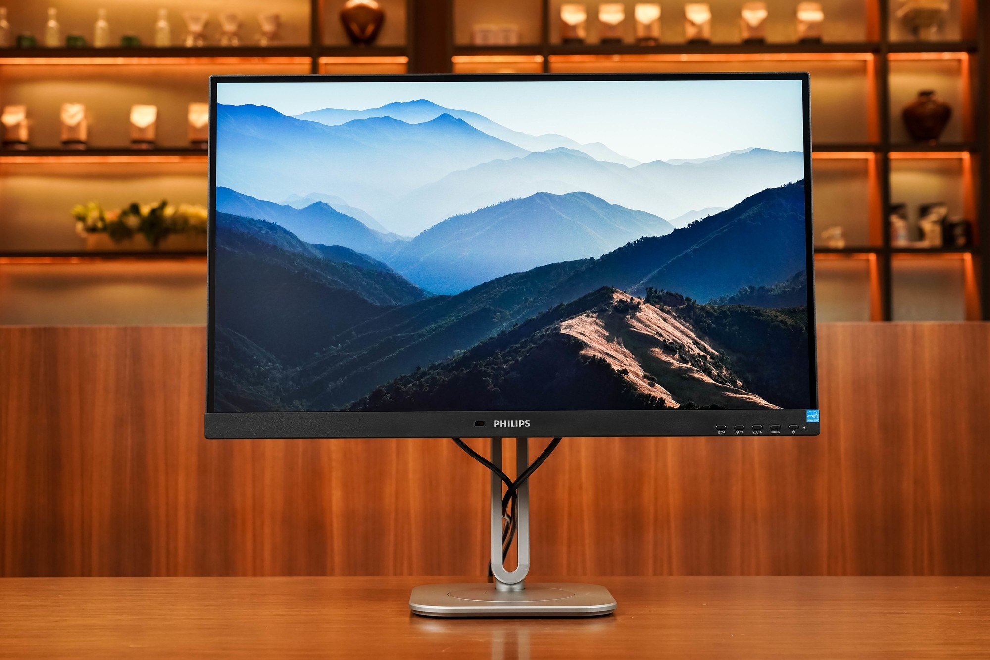 多场景高效协作的智慧之选 飞利浦27b2w5600无线投屏显示器