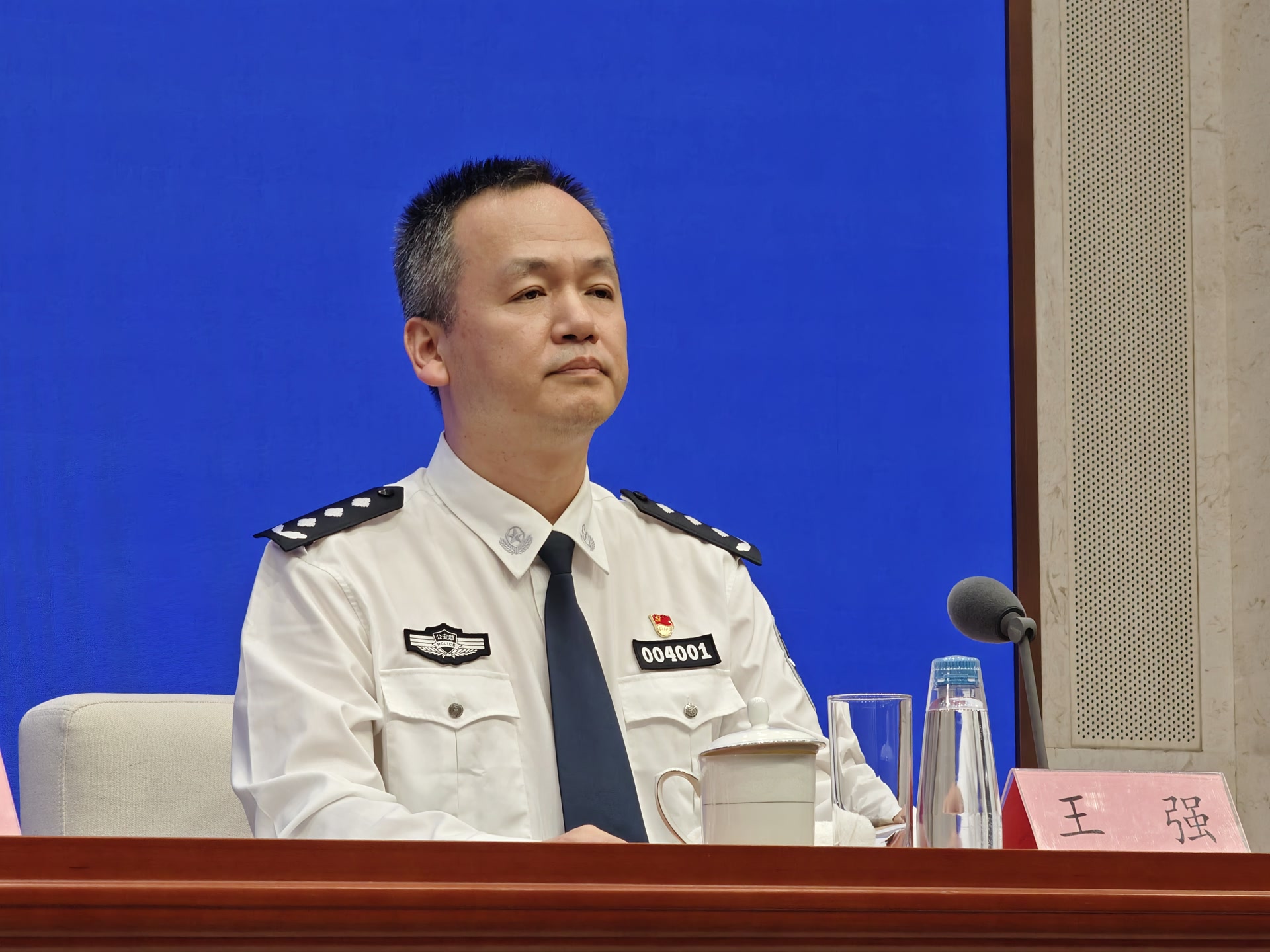 公安部交通管理局局长王强 白波摄