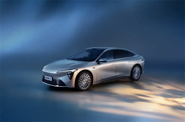 百公里油耗仅需0.5L！别克至境L7打破美系油老虎魔咒