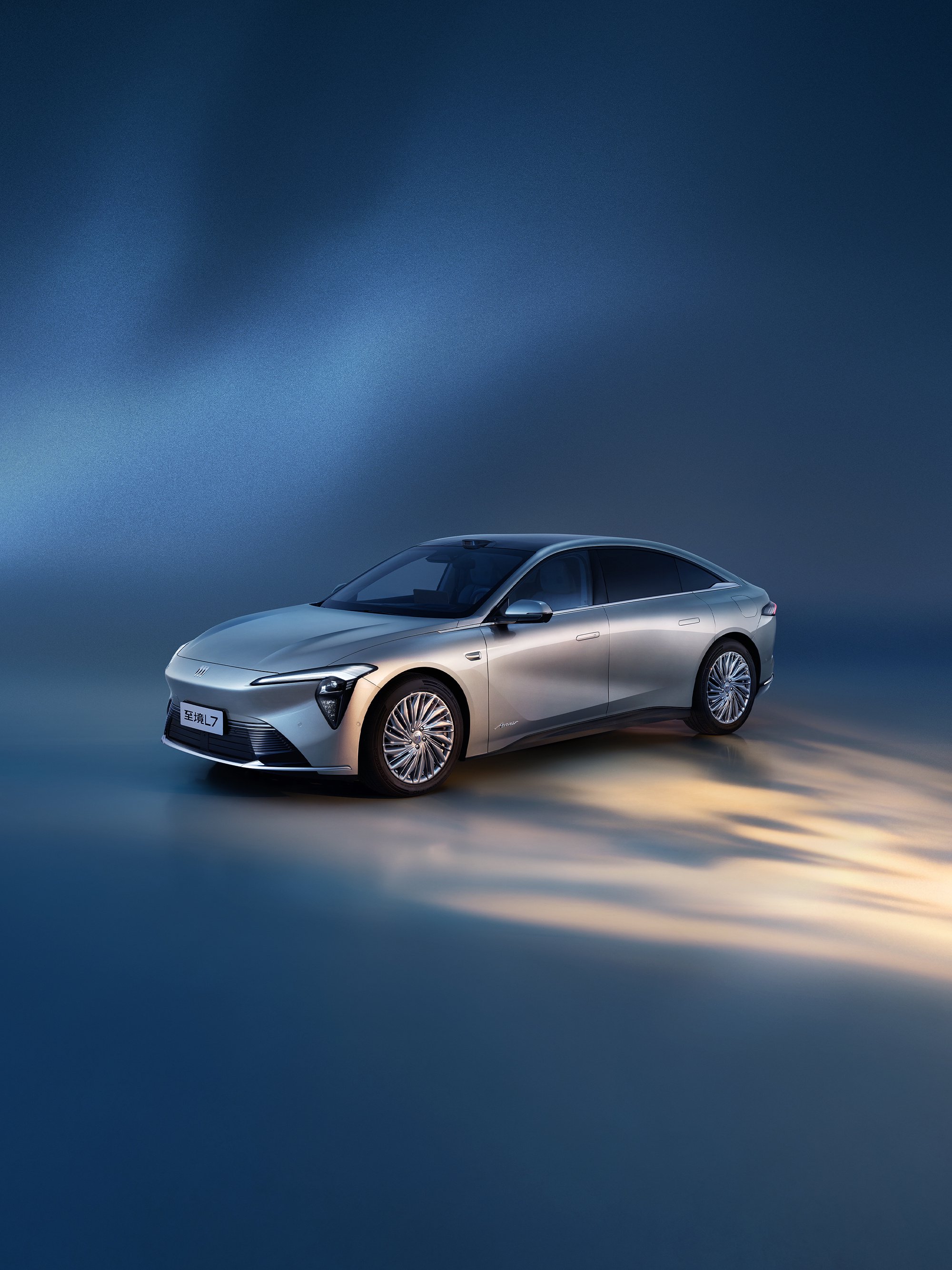 被纯电车超越，插混车增速下降，增程式成各品牌新宠