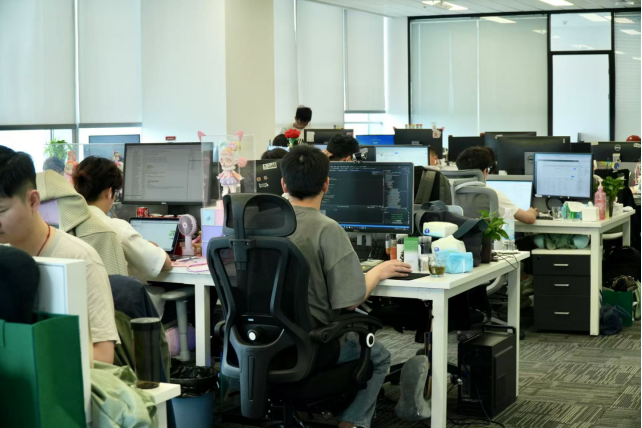 AC生活研发中心